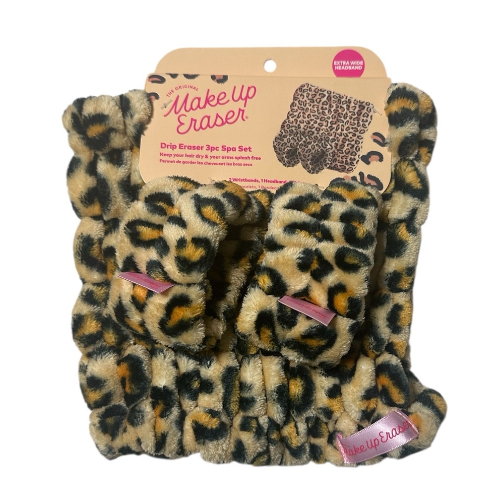 NWT The Original Make Up Eraser Drip Eraser 3 Piece Spa Set Leopard